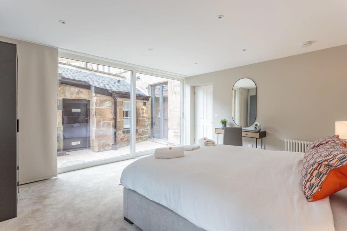 Dragon - Centre 1 Bed EDI